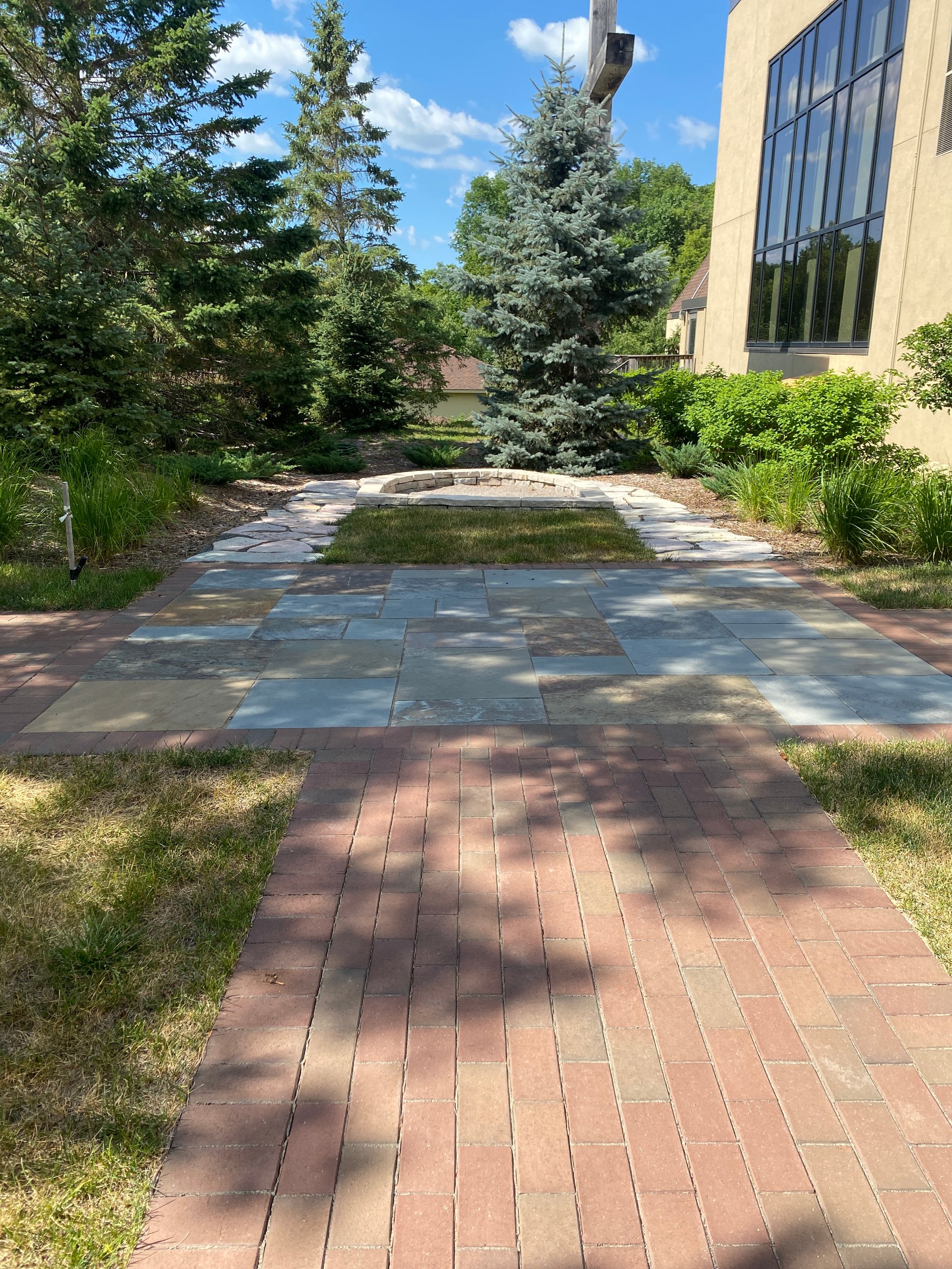 Trinity Memorial Garden