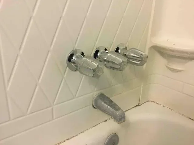 Tub valve and spout replacement by Graham Plumbing