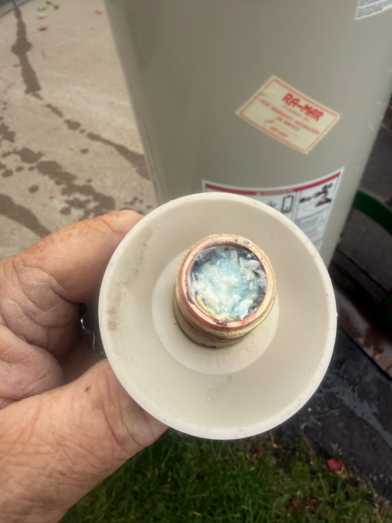 Water heater replacement completed by Twin City Pipeworks in Oak Park Heights, MN