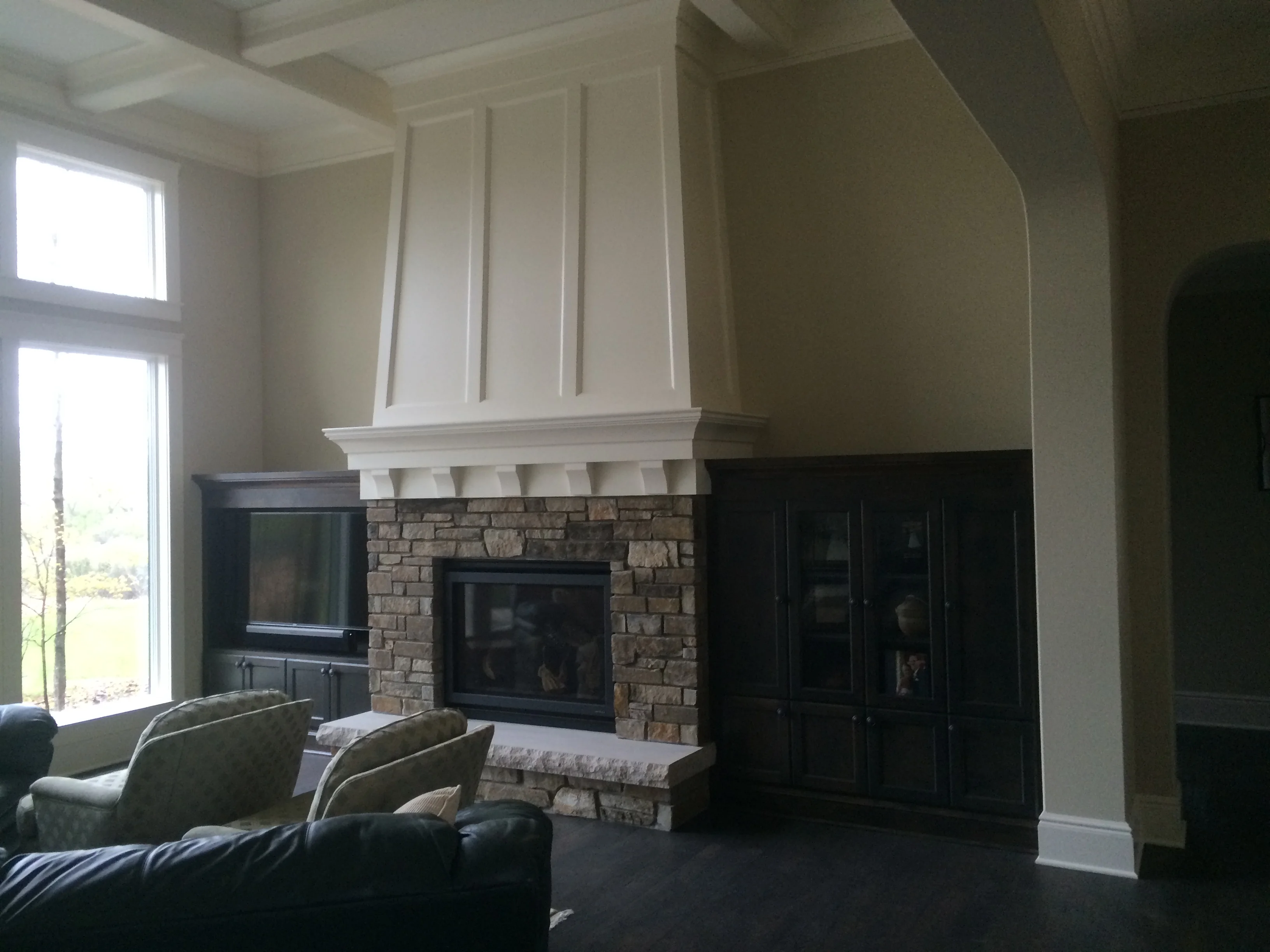 Hand-finished white fireplace mantel and surround