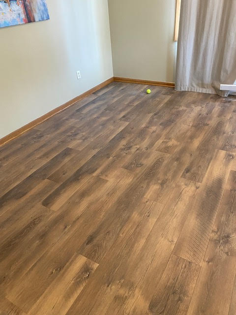 Josh M, Laminate Flooring, Woodbury, MN