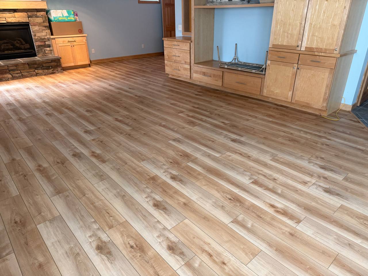 Li L, US Floors Coretec, Chanhassen, MN
